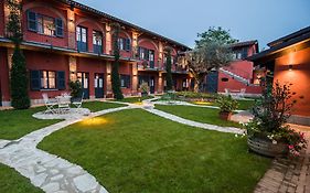 Le Serre Suites&Apartments